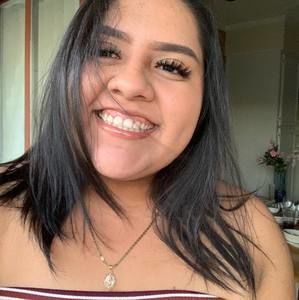 Meet your Posher, Vanessa